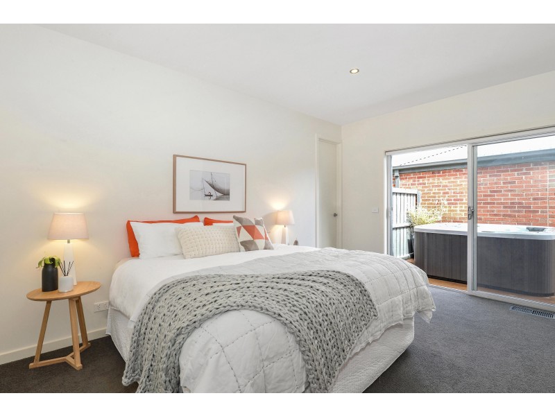 9 Hillclimb Drive, Leopold VIC 3224