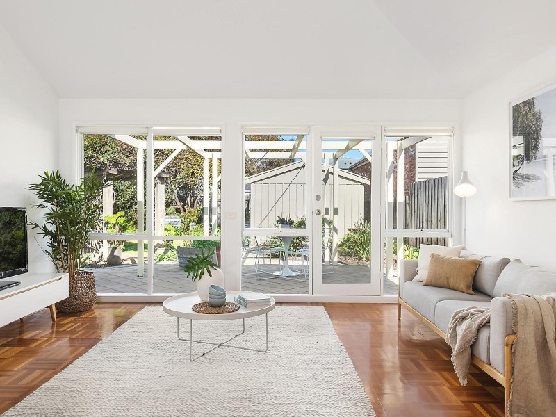 14 Foster Street, South Geelong VIC 3220