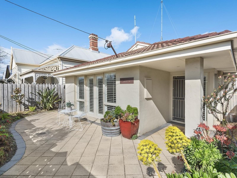 14 Foster Street, South Geelong VIC 3220