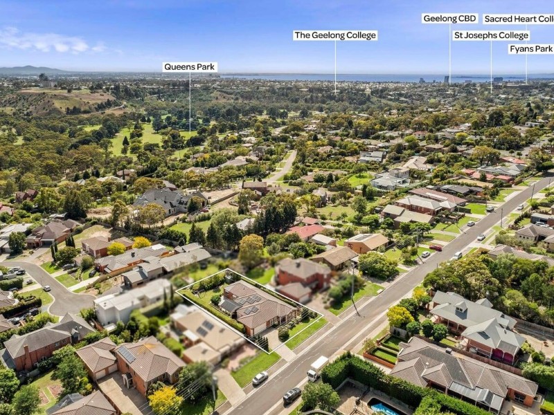 28 Highett Road, Highton VIC 3216