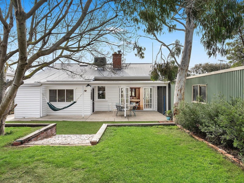 7 Lily Street, Hamlyn Heights VIC 3215