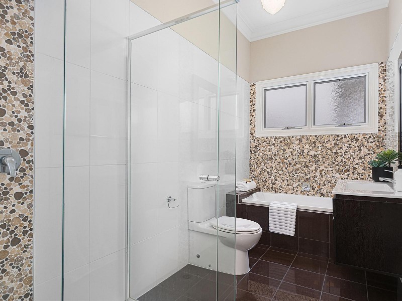 7 St Albans Road, East Geelong VIC 3219