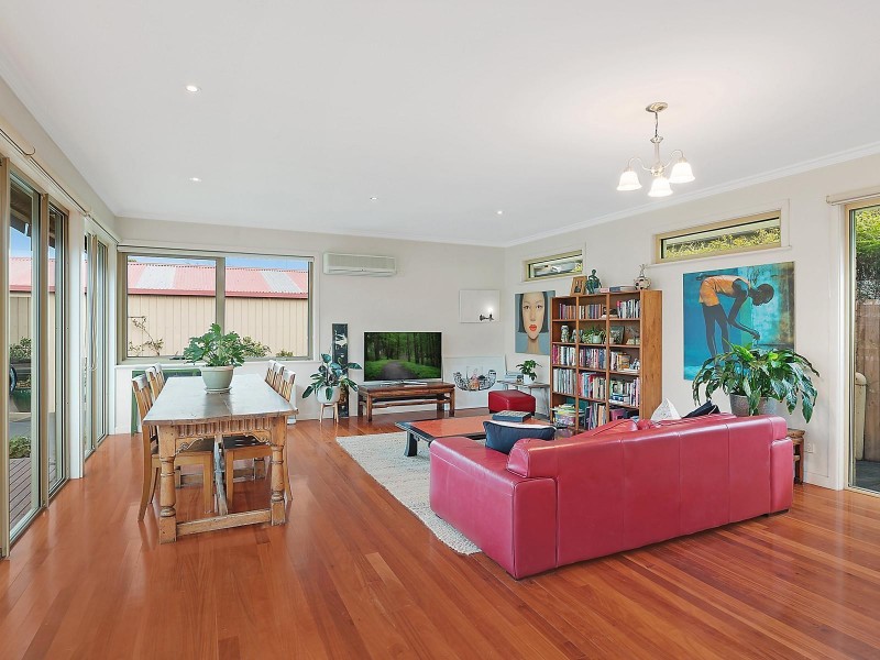 35 Sharp Street, Newtown VIC 3220