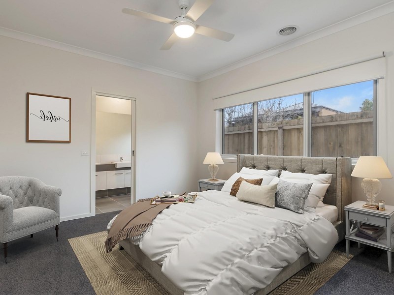 2/14 Bay Street, Rippleside VIC 3215