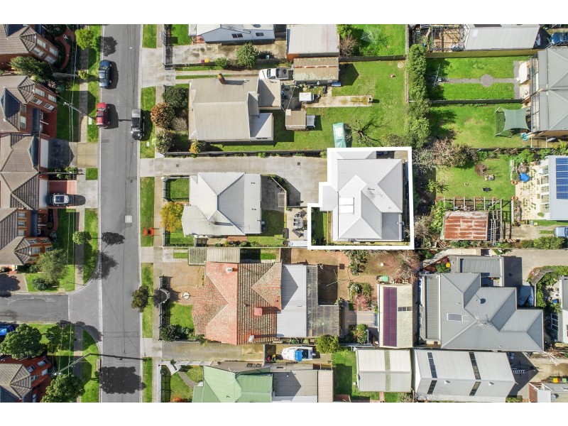 2/14 Bay Street, Rippleside VIC 3215