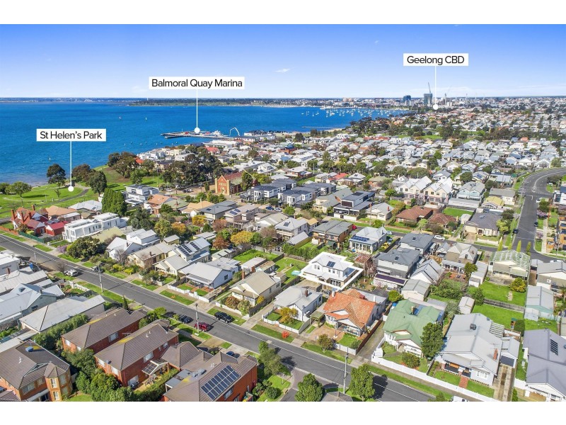 2/14 Bay Street, Rippleside VIC 3215