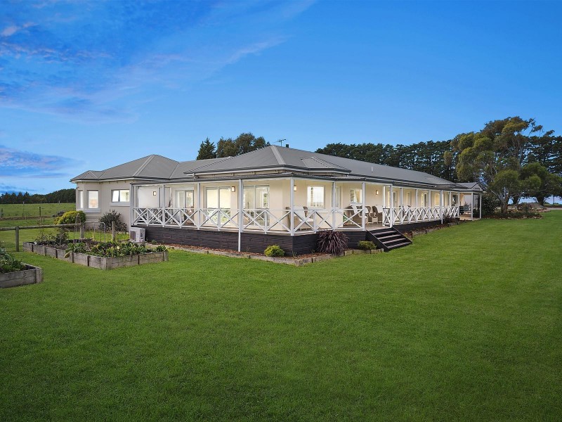 235 Whitcombes Road, Drysdale VIC 3222
