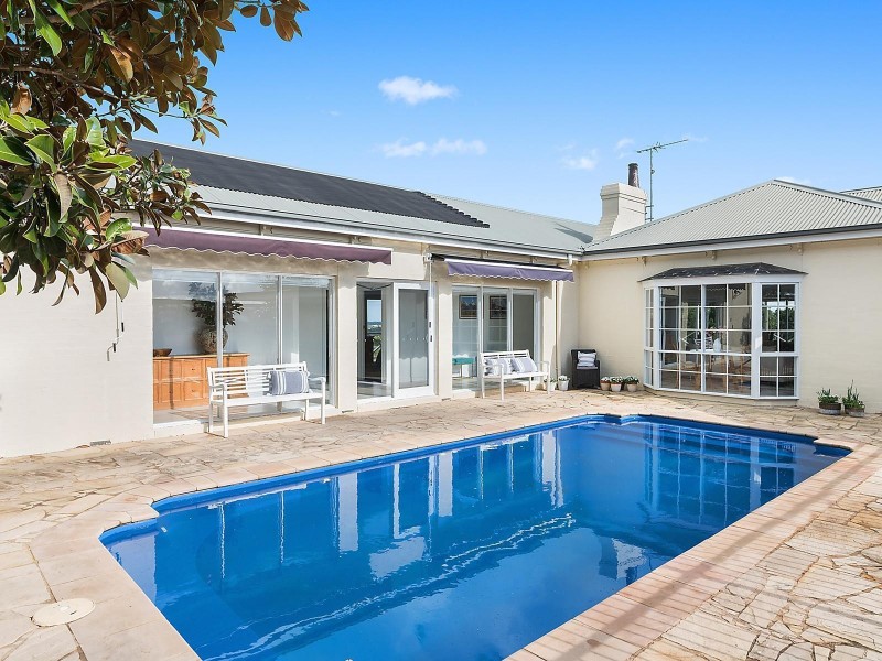 235 Whitcombes Road, Drysdale VIC 3222