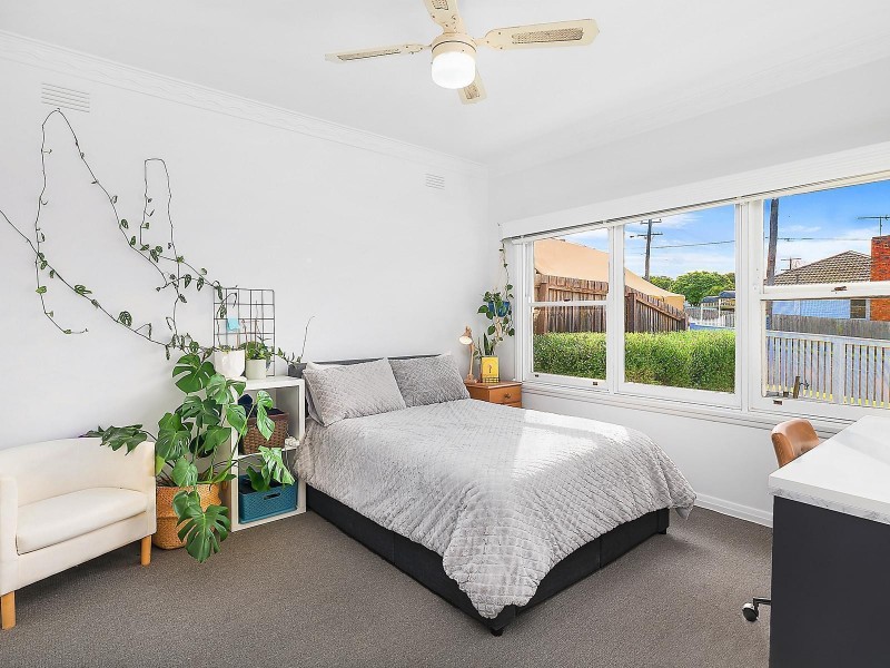 4 Mitchell Street, Belmont VIC 3216