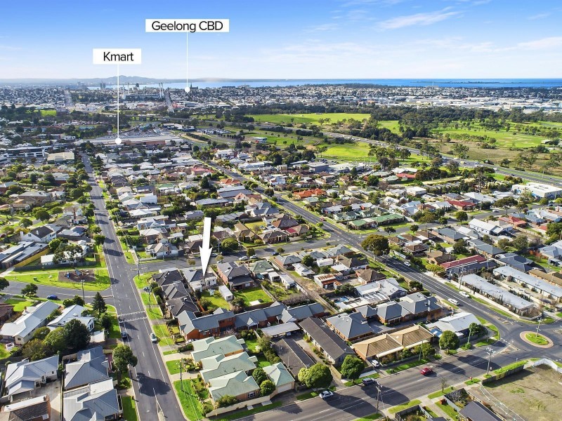 4 Mitchell Street, Belmont VIC 3216