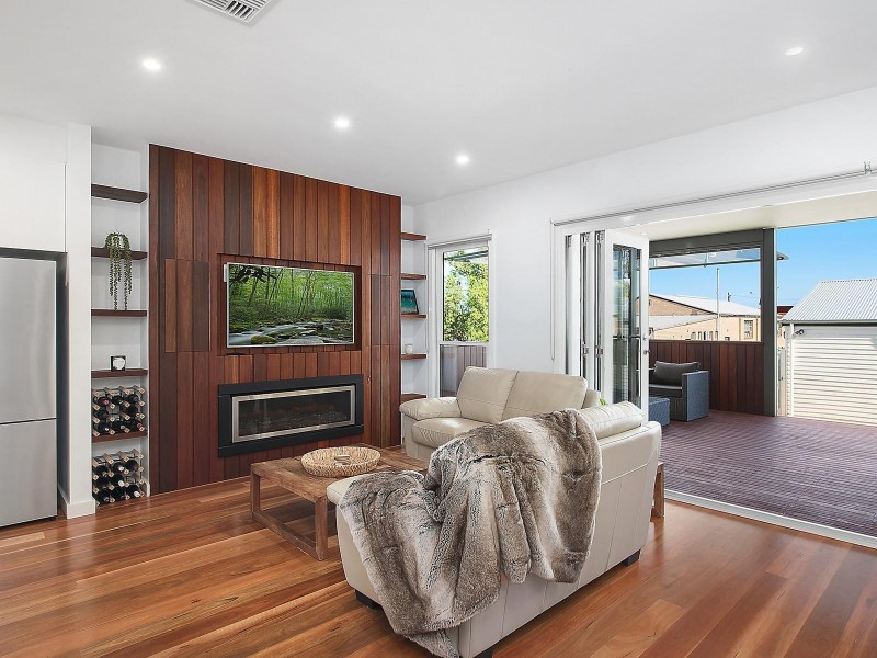 49 Bond Street, Newtown VIC 3220