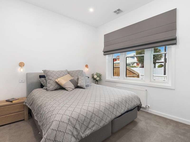 49 Bond Street, Newtown VIC 3220