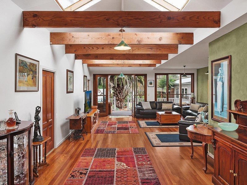 330 Shannon Avenue, Newtown VIC 3220