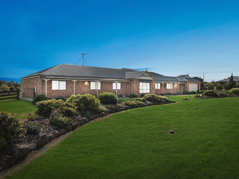 19 Macrossan Avenue, Bannockburn VIC 3331