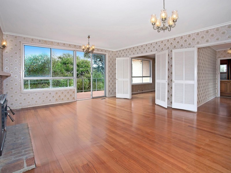 35 Reigate Road, Highton VIC 3216