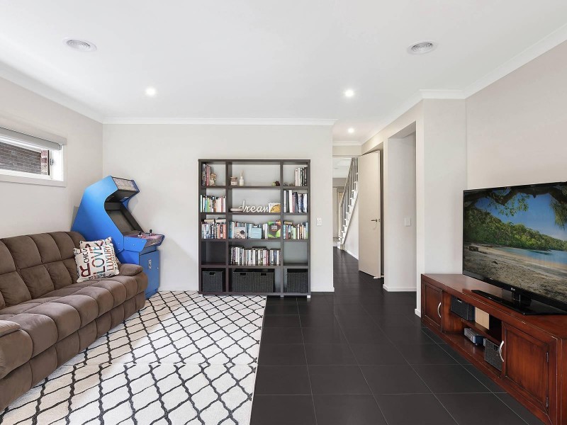 14 Fairvista Avenue, Leopold VIC 3224