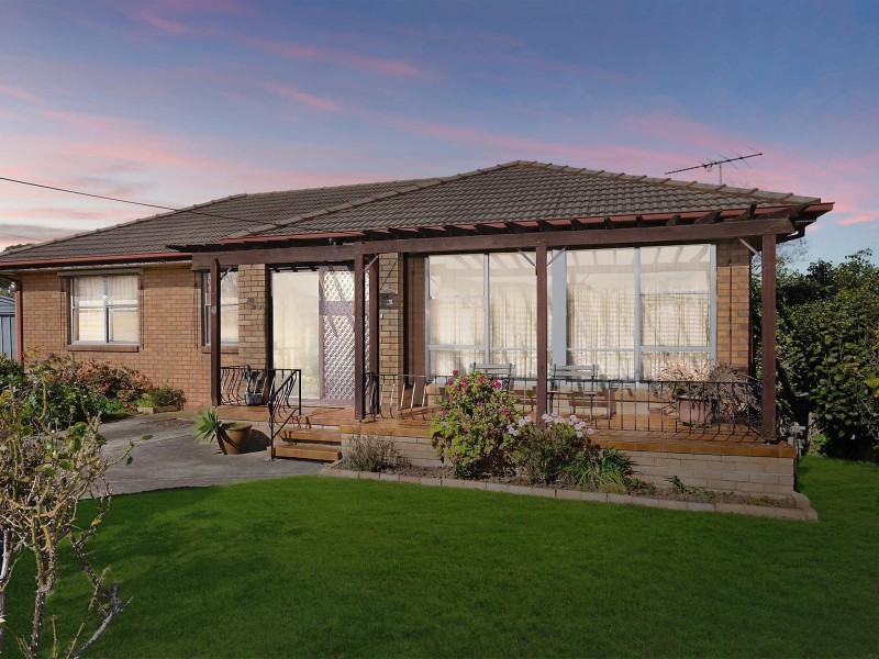 6 Pluto Court, Newcomb VIC 3219