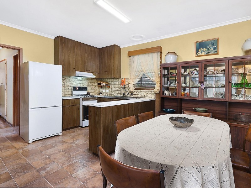 6 Pluto Court, Newcomb VIC 3219