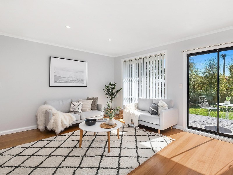 44 Fidge Crescent, Breakwater VIC 3219