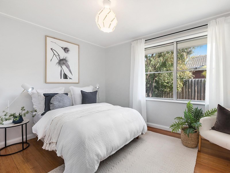 44 Fidge Crescent, Breakwater VIC 3219