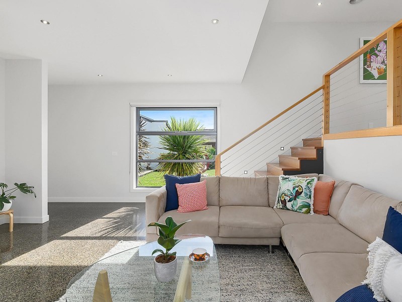 27 Highland Way, Leopold VIC 3224