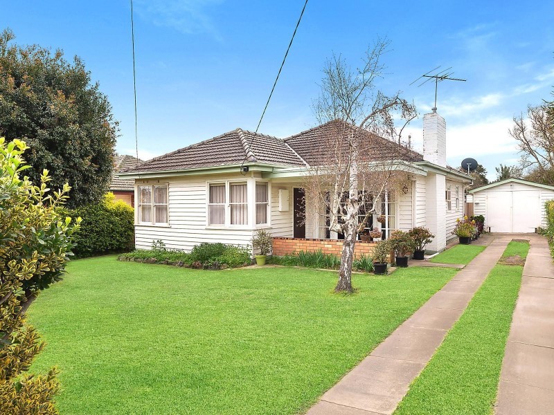 10 South Street, Belmont VIC 3216