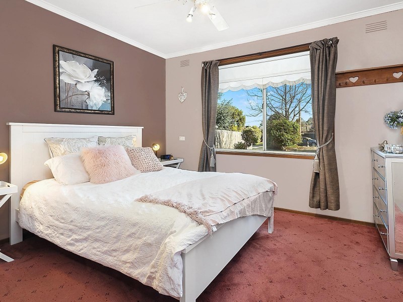 21 Fairfield Avenue, Belmont VIC 3216
