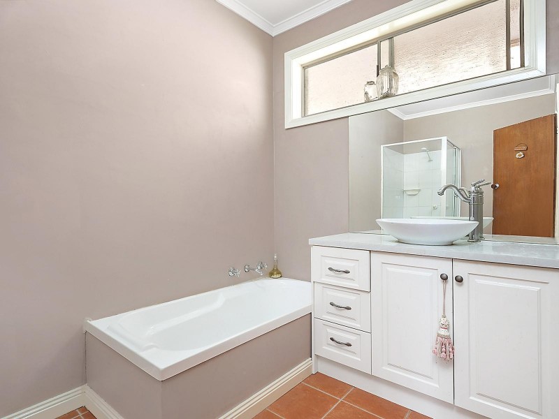 21 Fairfield Avenue, Belmont VIC 3216