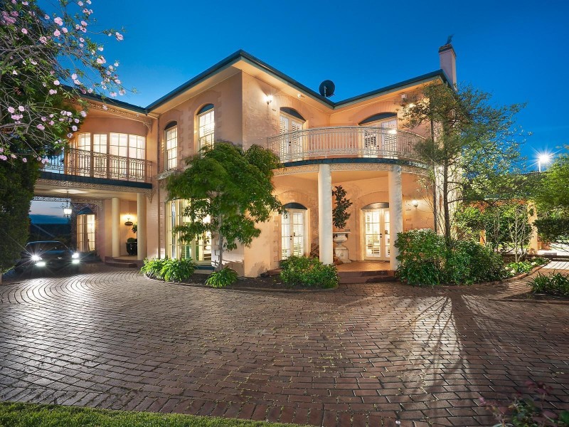 1-3 Whyte Court, Newtown VIC 3220