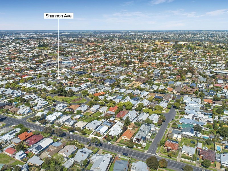 273 Autumn Street, Manifold Heights VIC 3218