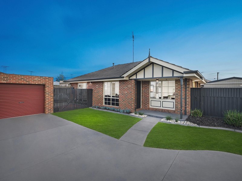 2/7 Param Street, Grovedale VIC 3216
