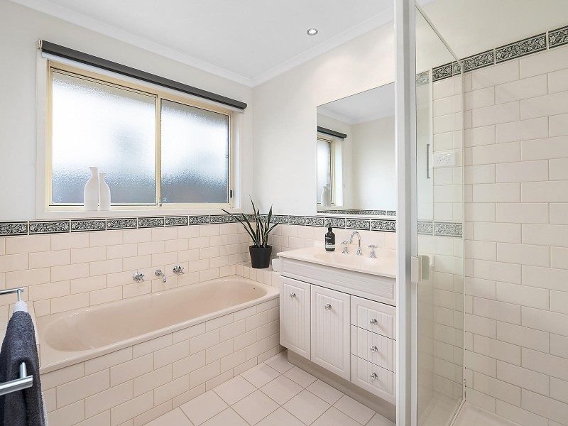 2/7 Param Street, Grovedale VIC 3216