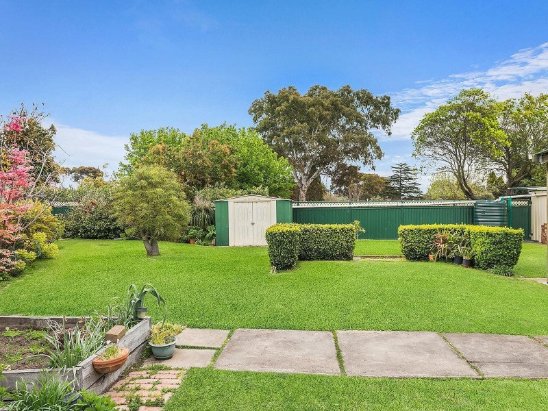 4 Perry Court, Herne Hill VIC 3218
