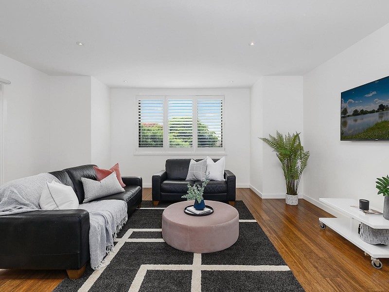 31 Montpellier Drive, Highton VIC 3216