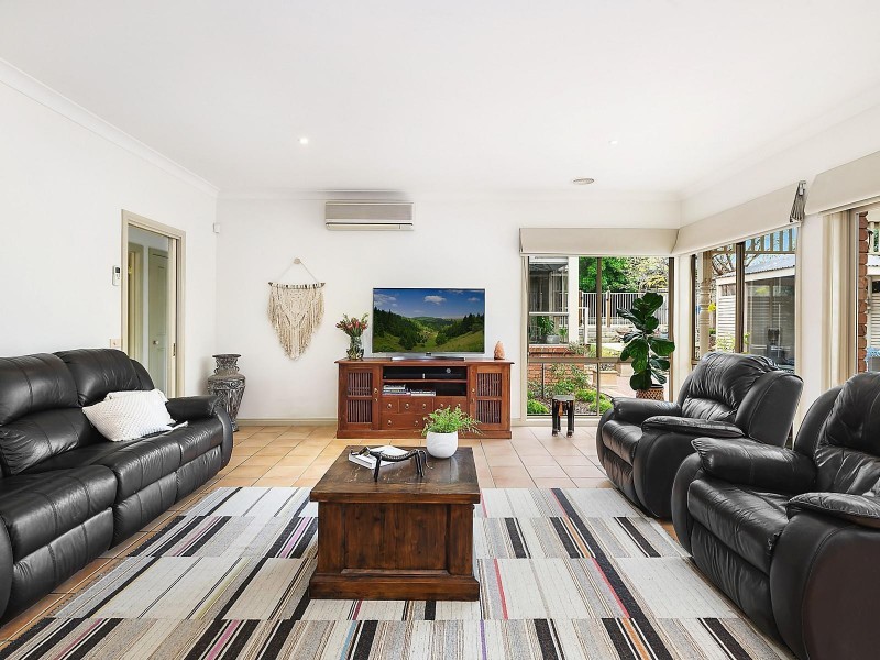 1 Merrick Court, Highton VIC 3216