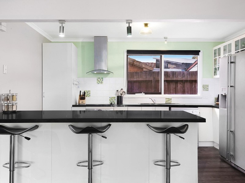 10 Barunah Court, Leopold VIC 3224