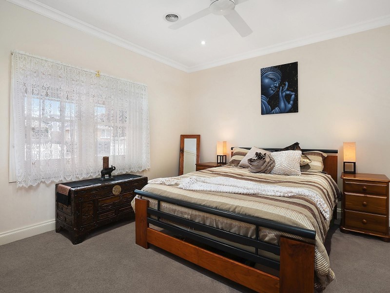 1 Napier Street, Geelong West VIC 3218