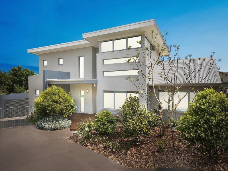 227 Noble Street, Newtown VIC 3220