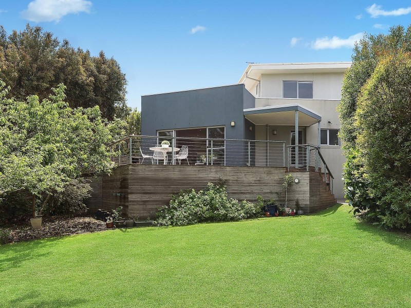 227 Noble Street, Newtown VIC 3220