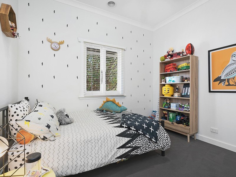 92 Waratah Street, Geelong West VIC 3218