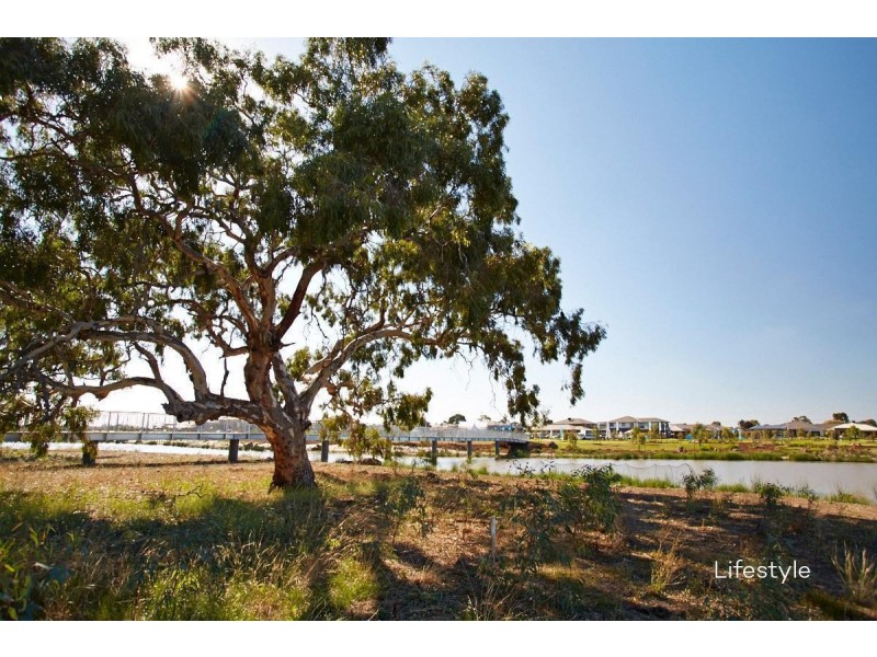 17 Arkaba Way, Werribee VIC 3030