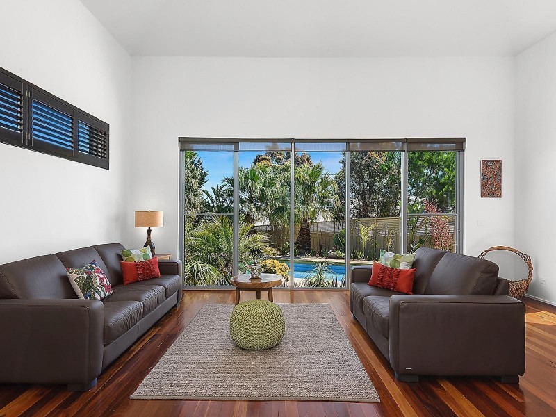 10 Lochgoin Mews, Highton VIC 3216