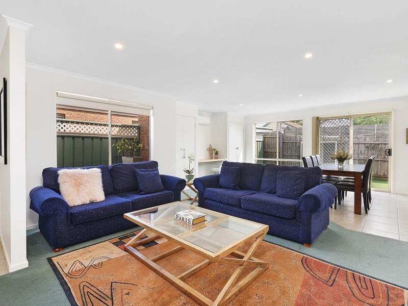 2/1 Elizabeth Street, Belmont VIC 3216