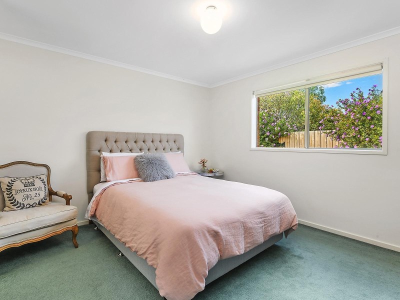 2/1 Elizabeth Street, Belmont VIC 3216