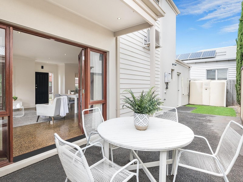 1/39 Albert Street, Geelong West VIC 3218