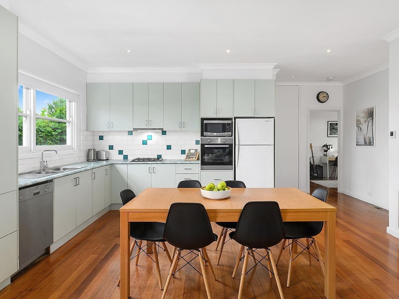 29 June Avenue, Hamlyn Heights VIC 3215