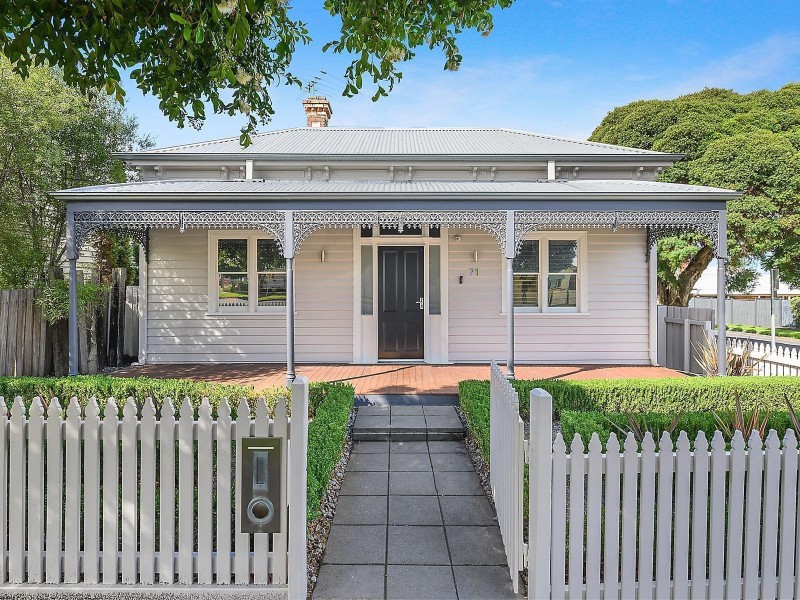71 Fitzroy Street, Geelong VIC 3220