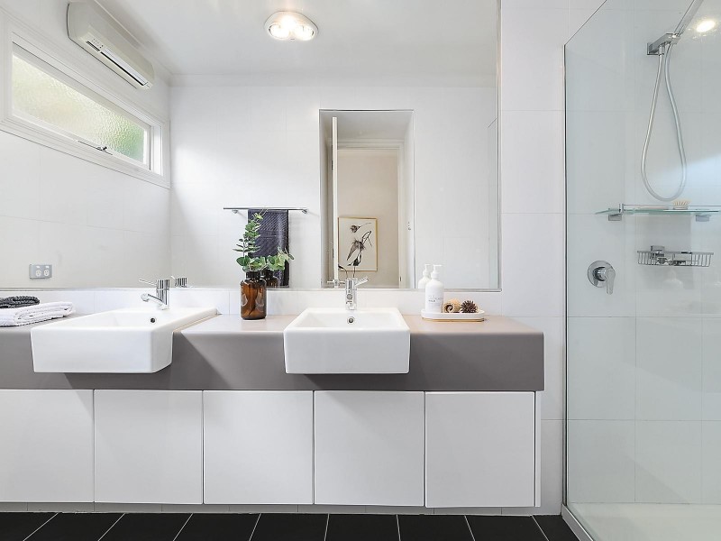 71 Fitzroy Street, Geelong VIC 3220