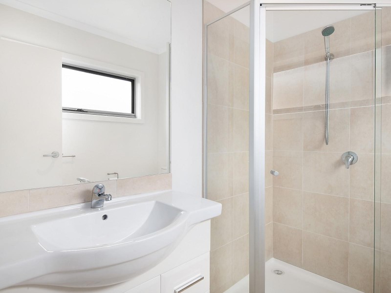 3/5 Calder Street, Manifold Heights VIC 3218