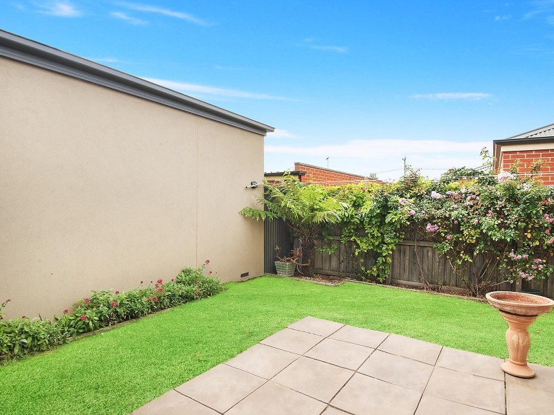 3/5 Calder Street, Manifold Heights VIC 3218